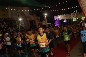 BIB: 17178
                            <button type="button" onclick="openModal(9884807)" class="btn btn-primary btn-sm float-right btn-popup" data-toggle="modal" data-target=".modal-high-quality">
                        <i class="fas fa-shopping-cart"></i> Add to Cart
                    </button>
                                            <button type="button" onclick="isThisMe(9884807, true)" class="btn btn-success btn-sm float-right btn-popup btn-isme hidden" data-toggle="tooltip" data-placement="bottom" title="นี่คือรูปของคุณใช่ไหม คลิกที่นี่เพื่อเอาเข้าอัลบั้ม">
                        <i class="fas fa-plus"></i> Add to album
                    </button>
                    <button type="button" onclick="isThisMe(9884807, false)" class="btn btn-warning btn-sm float-right btn-popup btn-isnotme hidden">
                        <i class="fas fa-ban"></i> Remove from album
                    </button>